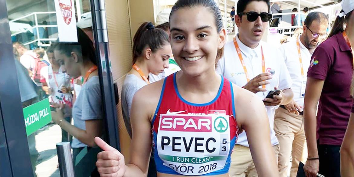 Zadovoljna Eli Pevec, i treba biti!