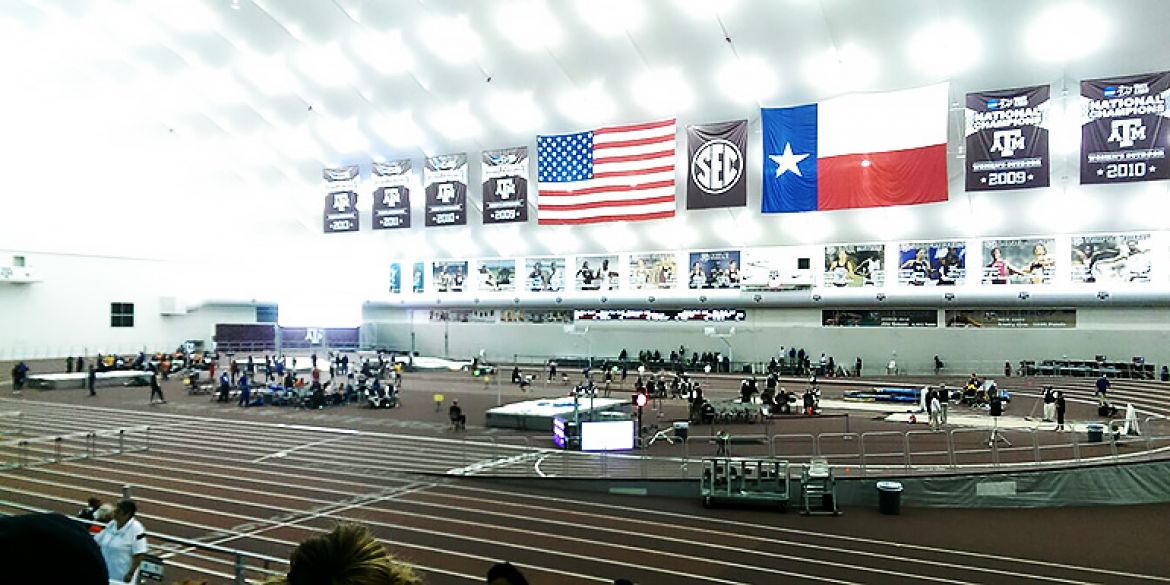 Trčati u ovakvoj dvorani... zavidimo Anamariji