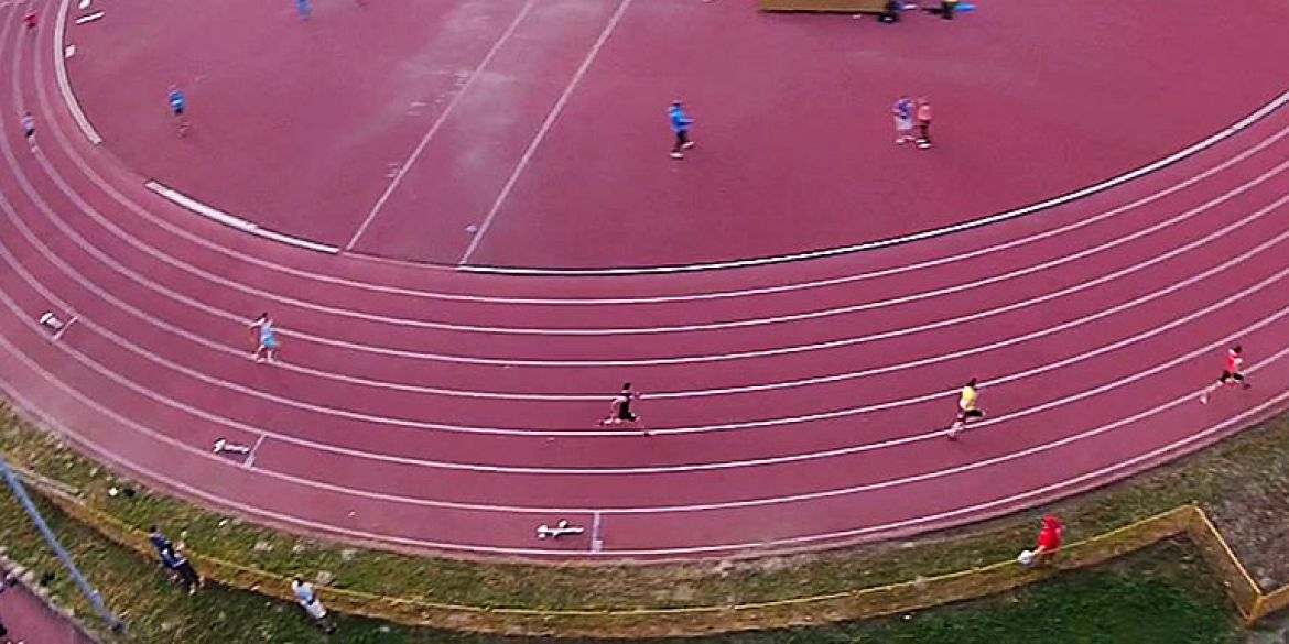 Start 4x200m seniora odnosno u našem slučaju juniora