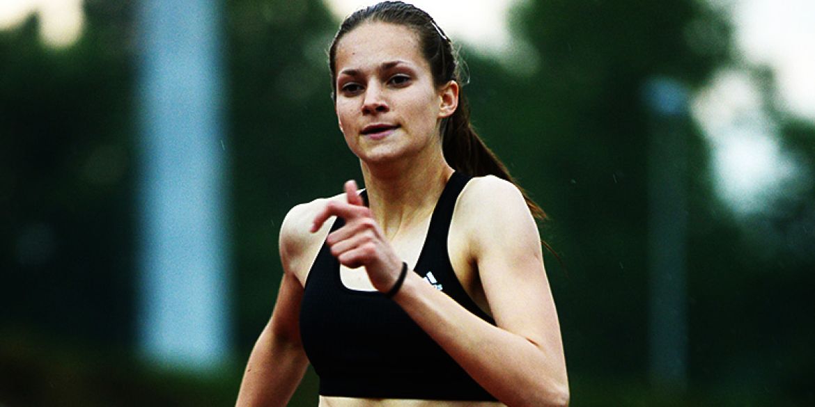 Zlatna Hrelec na 800m