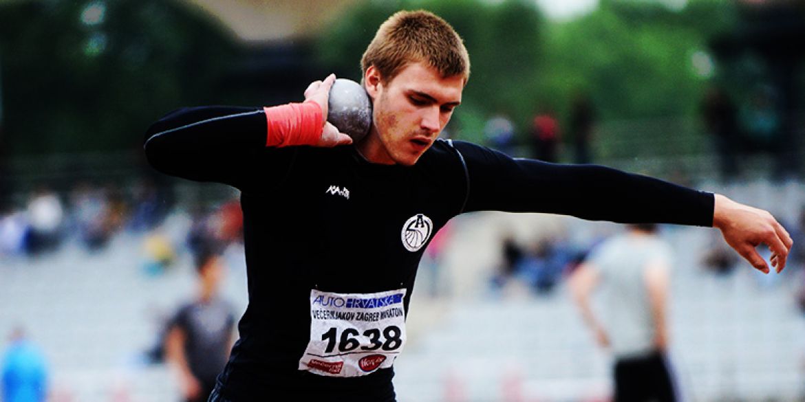 Demir Kolarević kao 18.