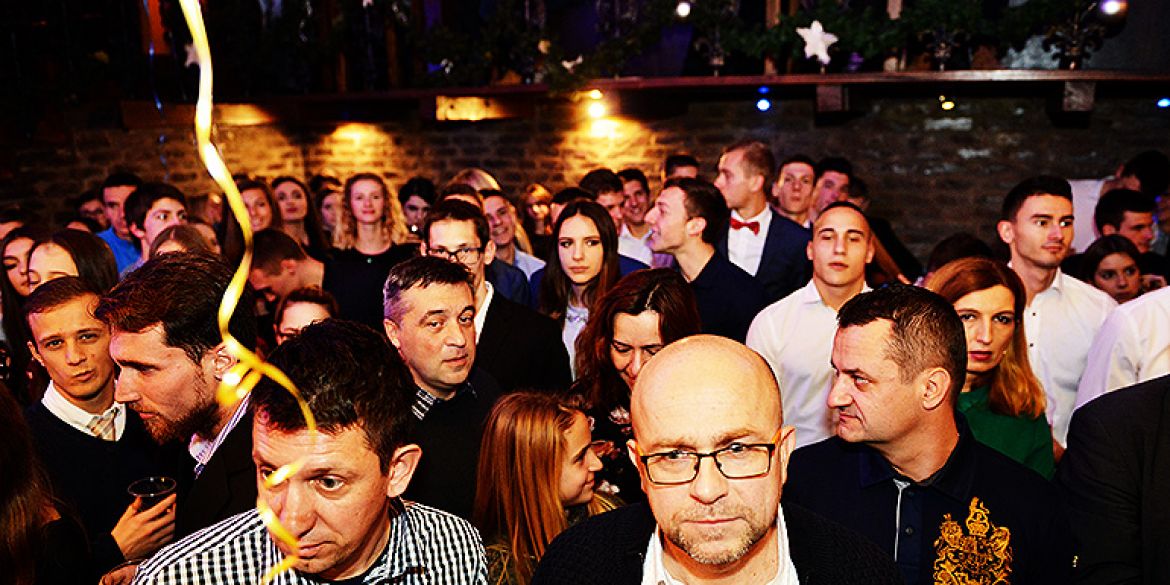 U iščekivanju proglašenja