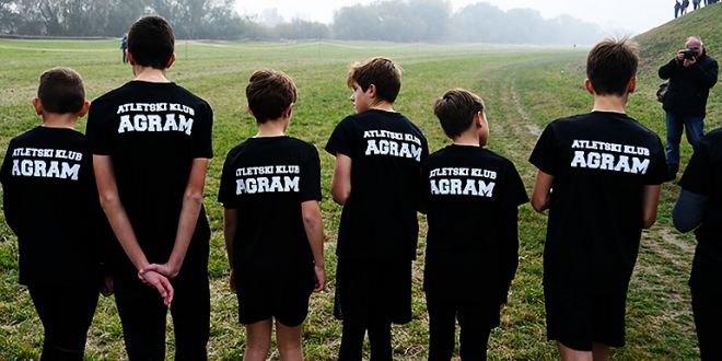 Agrama nikad dosta