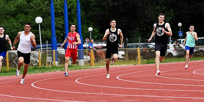 Zadnja utrka na programu, muških 400m