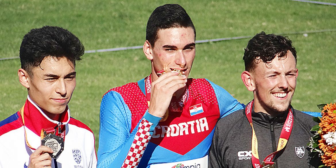 ZLATNI MARINO BLOUDEK