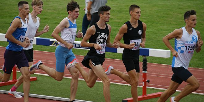 Utrka na 1500m